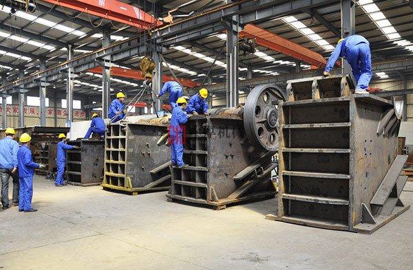 “工匠精神”打造百年企業(yè)不是夢-中厚機(jī)械